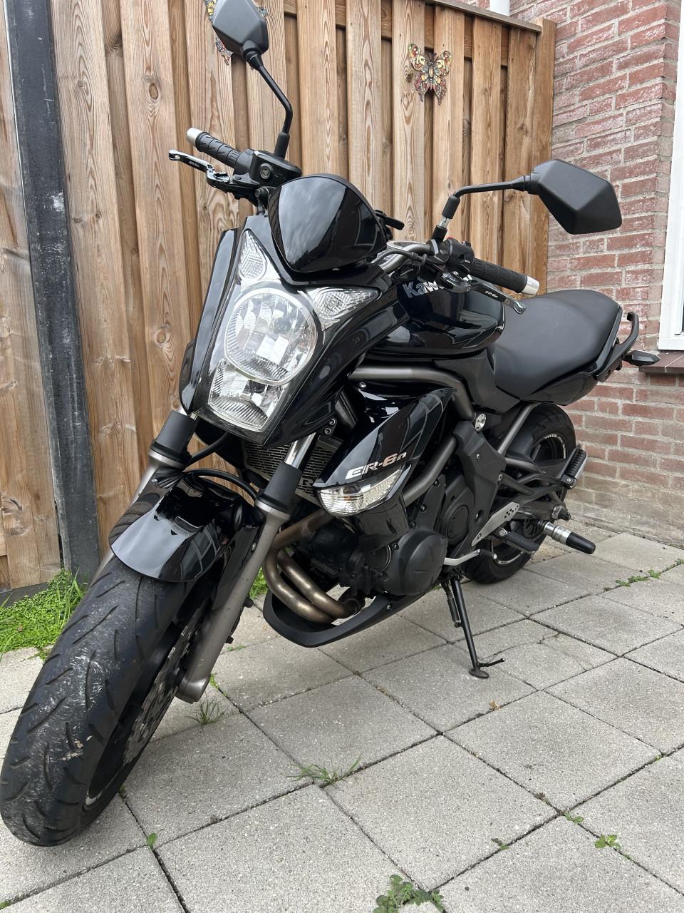 Kawasaki ER6N A2 2009