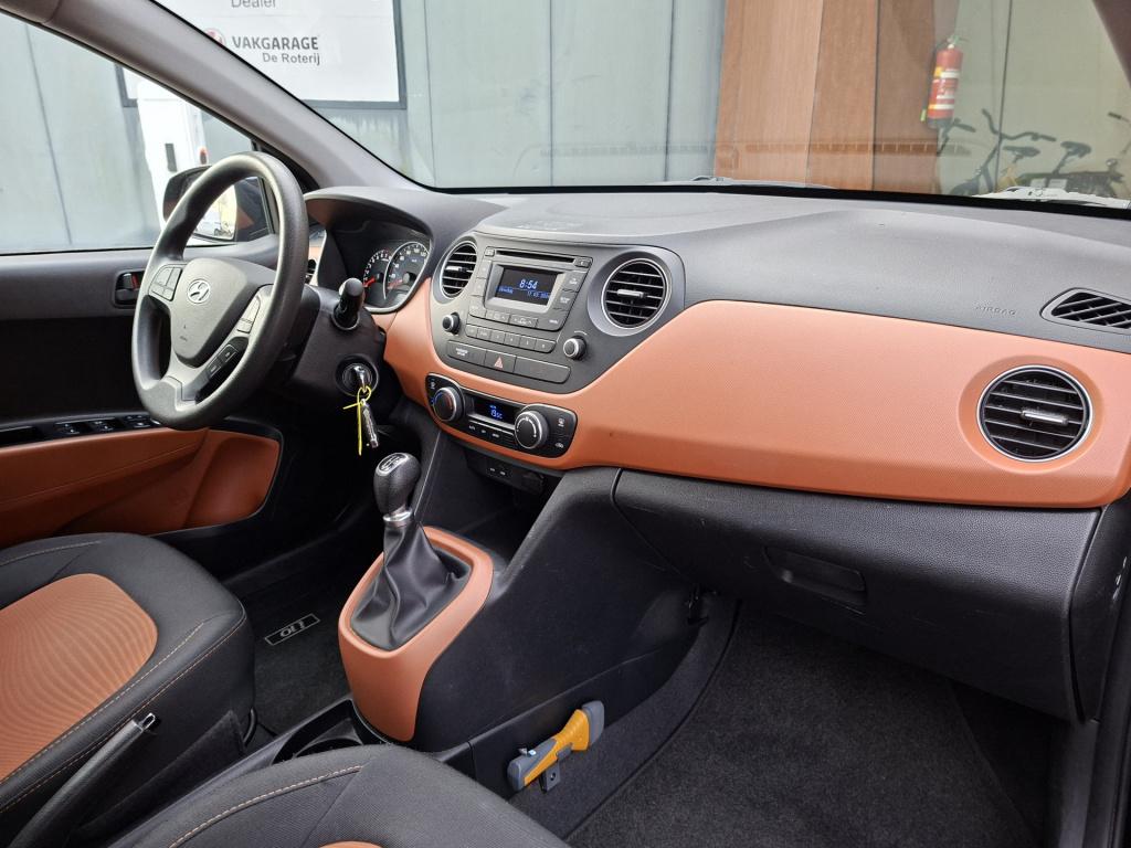 Hyundai I 10 1.0i i-motion comfort cruise control