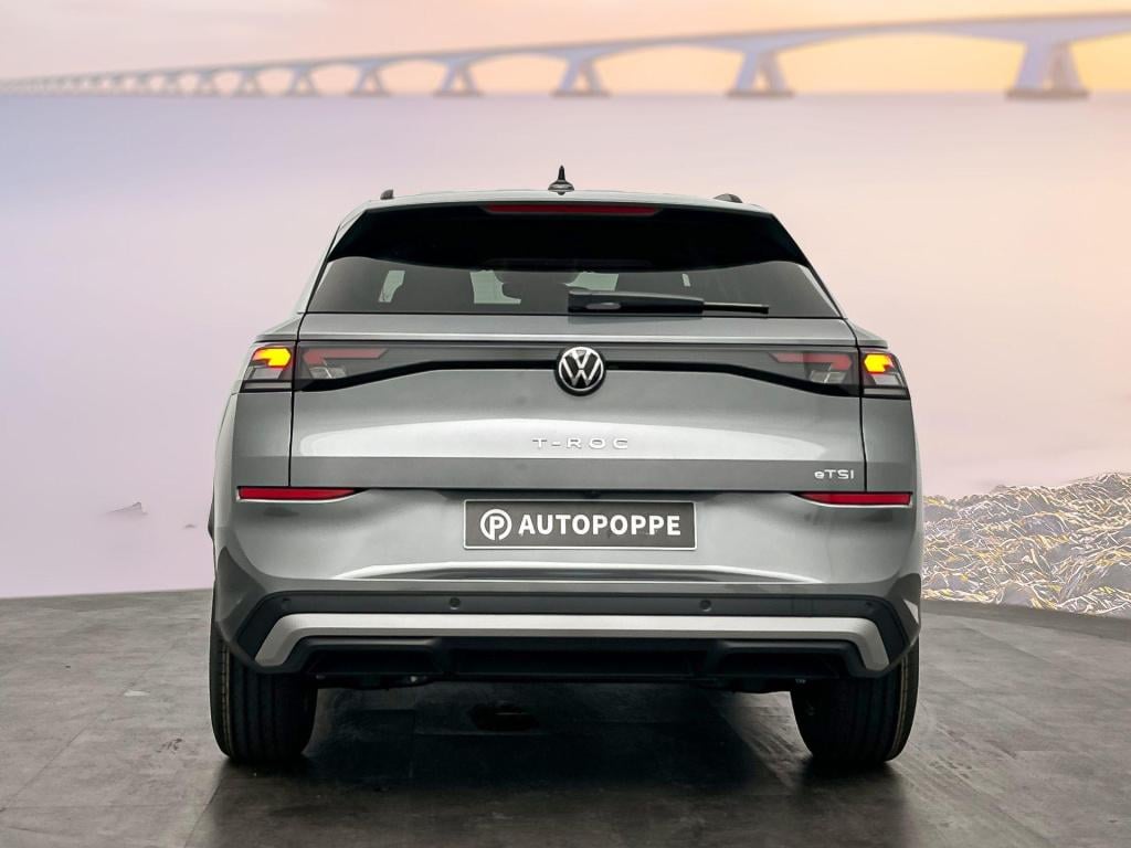 Volkswagen T-roc 1.5 etsi limited edition