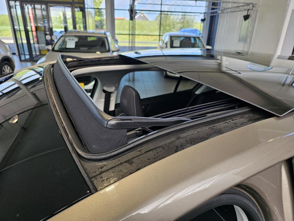 Ford Focus 1.0 ecoboost titanium business