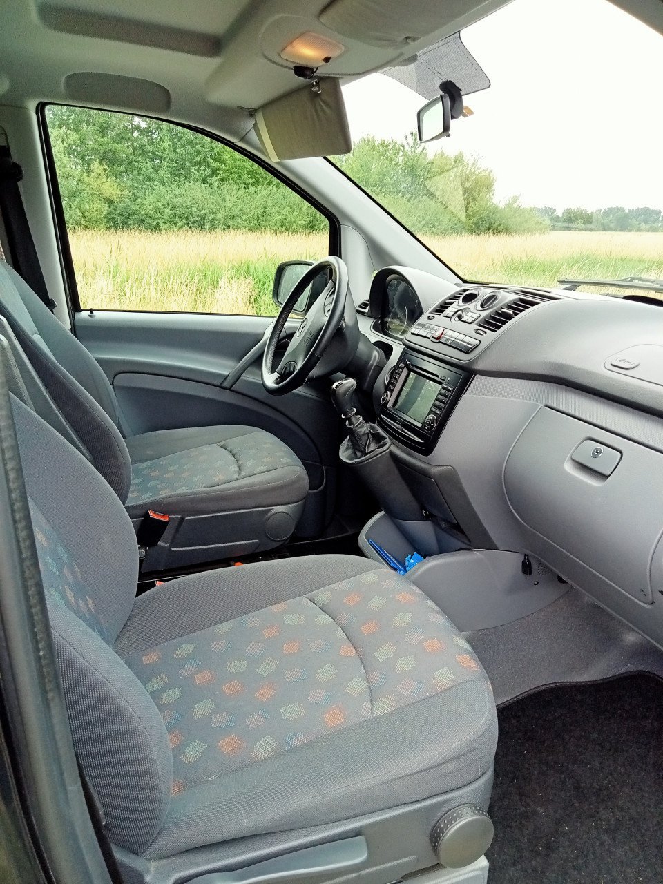 Mercedes Vito camper bus