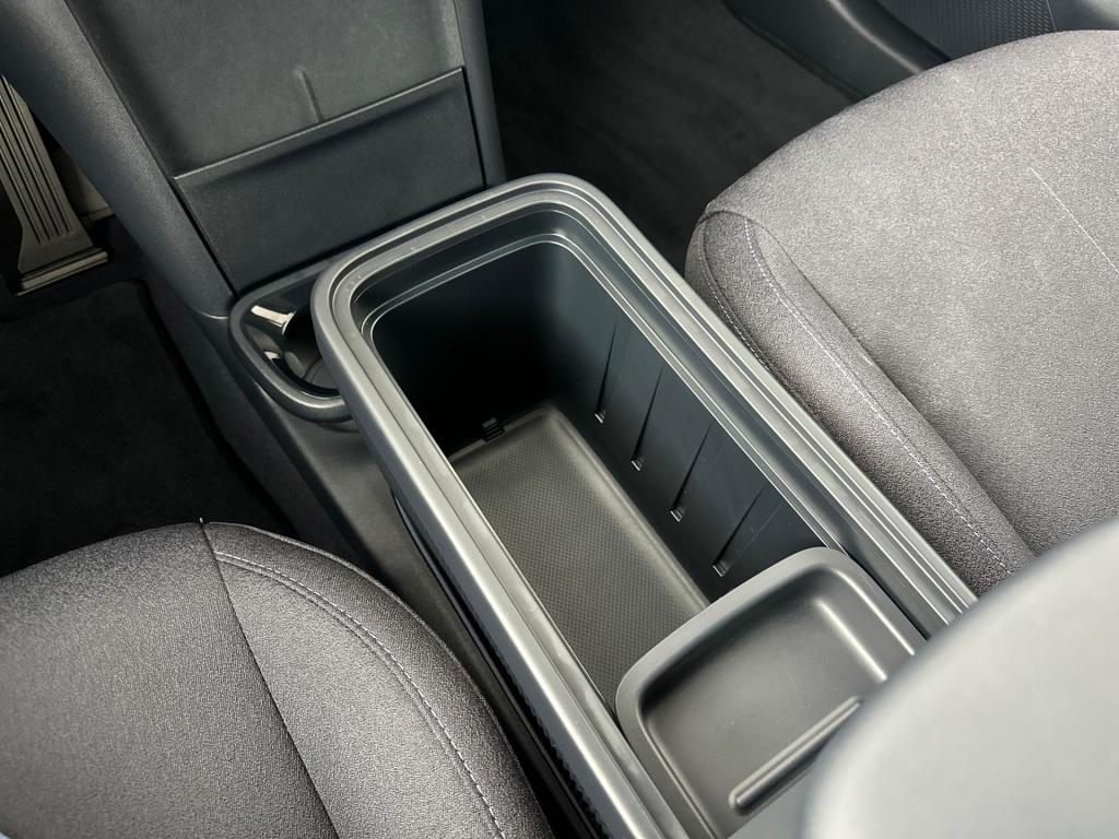 Lynk & Co 02 core 66kwh 272pk| 1600kg trekg| pano|adap.cruise| carplay | ac