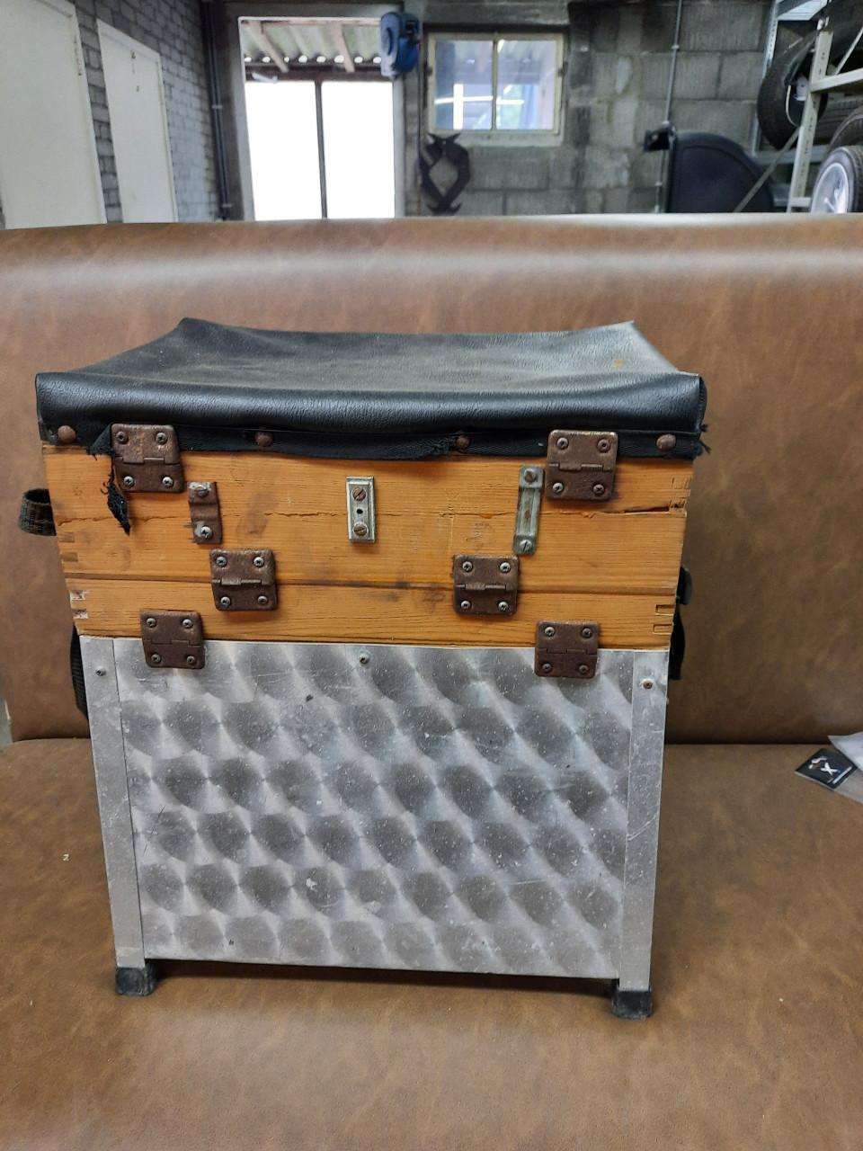 Hengels en molens strandhengel zeehengel boothengel karperhengel vissen