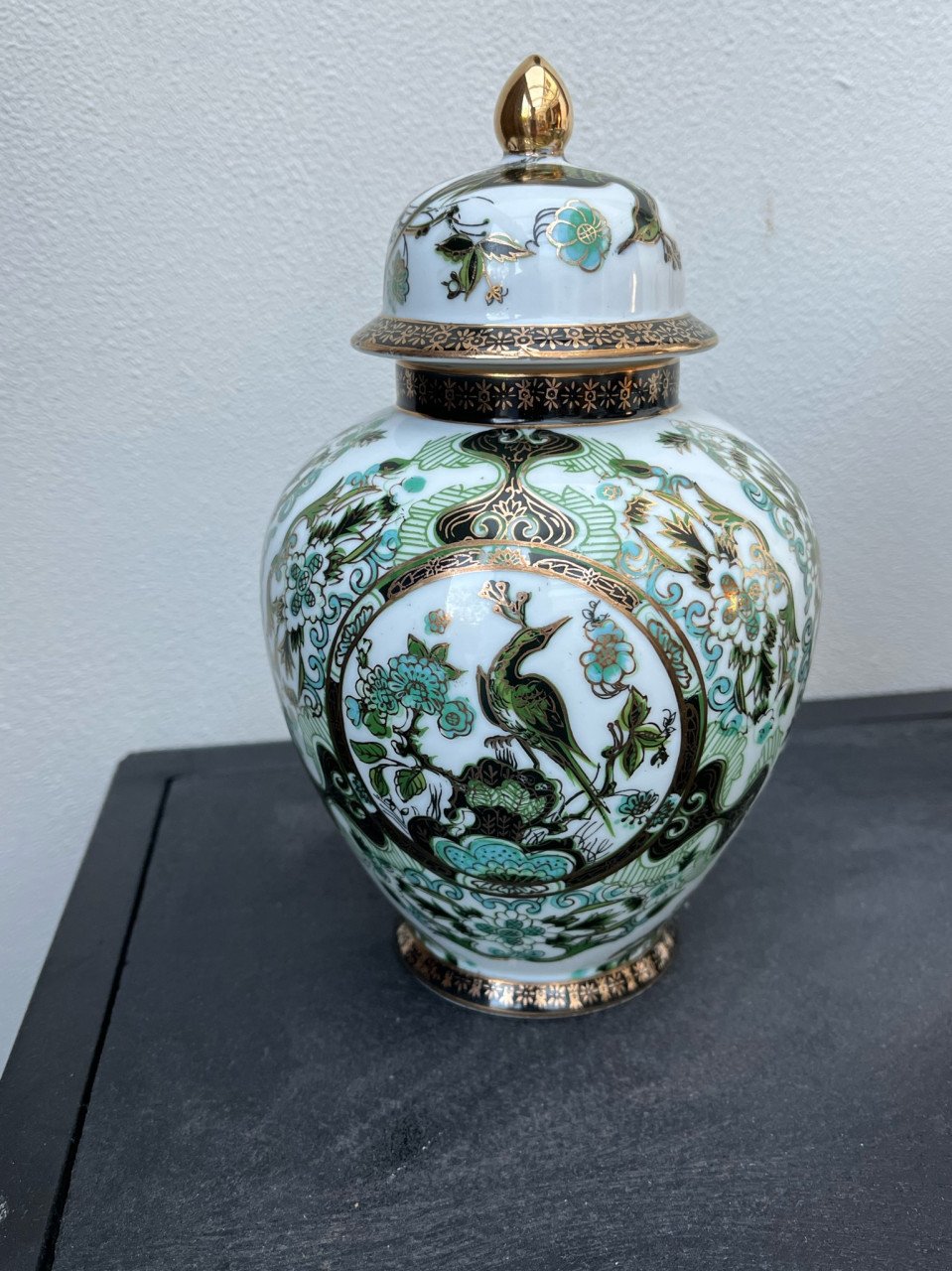 Saji decoratief porceleinen servies te koop