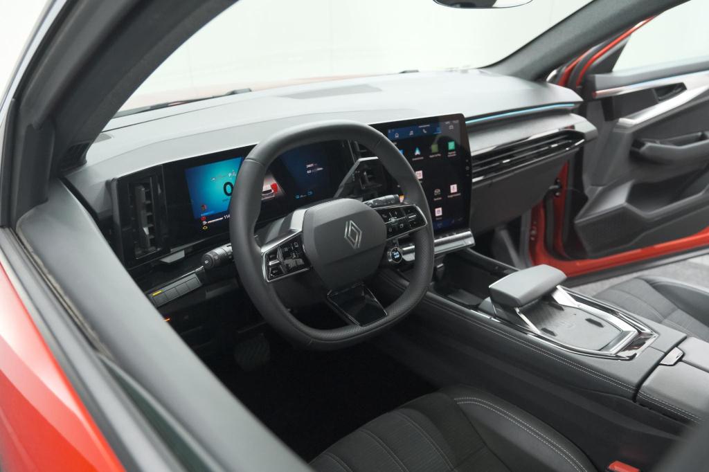 Renault Austral 1.2 e-tech full hybrid 200 techno | 1500 kg trekgewicht | 3