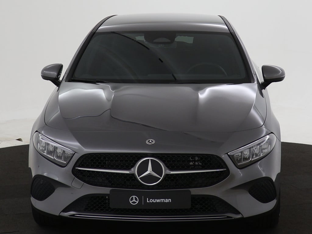 Mercedes-Benz A-Klasse 250 e business line | verwarmde stoelen vooraan | ex