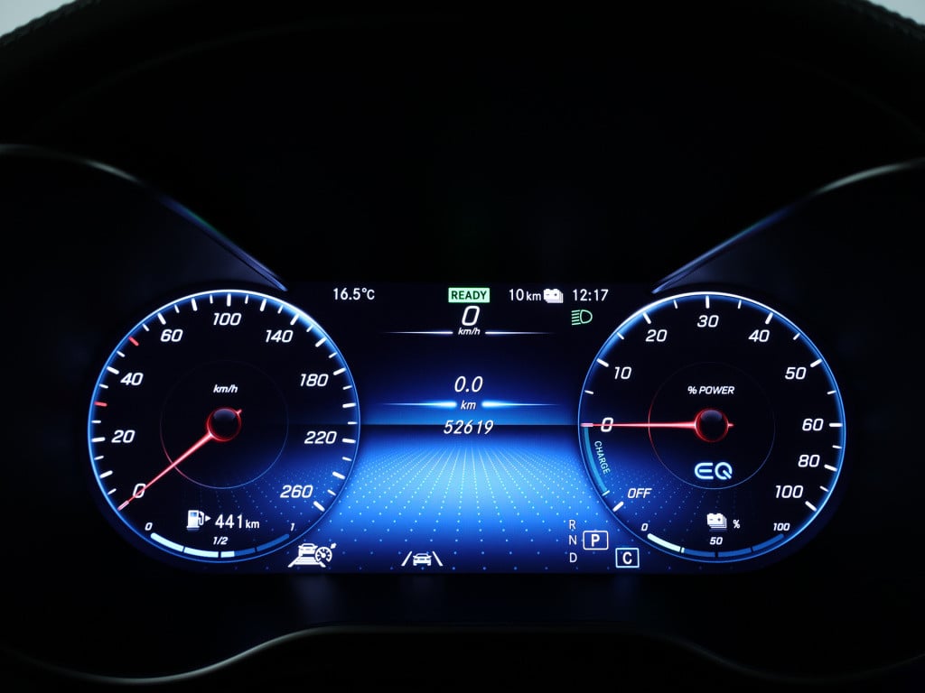 Mercedes-Benz Glc 300 e 4matic premium plus | trekhaak | panoramadak | sfee