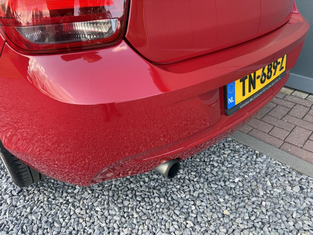 BMW 1 Serie 114i ede business 5-drs