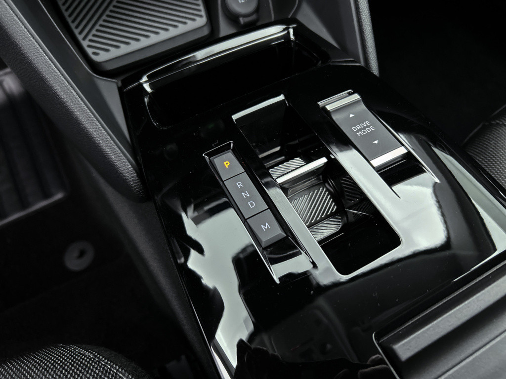 Citroen C4 hybrid 145pk automaat business private lease € 489,- pm - 48mnd 