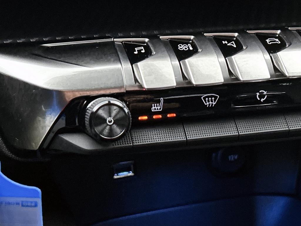 Peugeot 3008 130 pk allure | rijklaar | camera achter