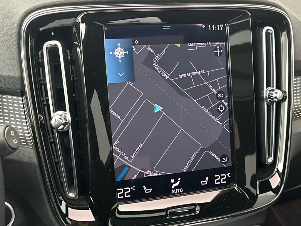 Volvo XC40 t5 262pk recharge r-design| pano| adap.cruise| 360camera