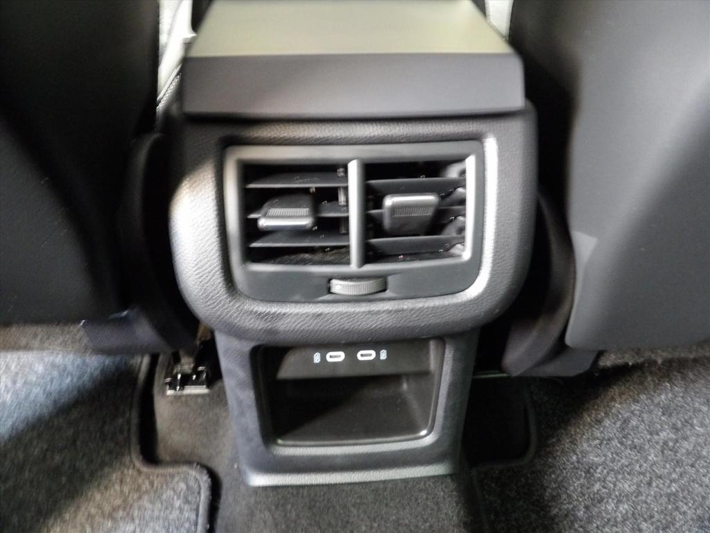 Seat Ateca 1.5 ecotsi 150pk dsg-7 xperience business intense