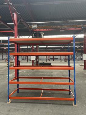 Riveto magazijnstelling