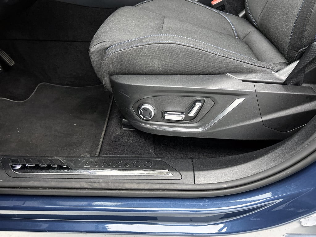 Lynk & Co 01 1.5 phev | panoramadak