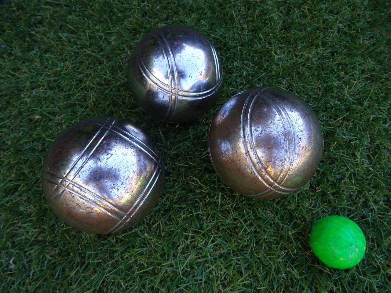 Jeu de boules Etui met 6 ballen 710  gr.