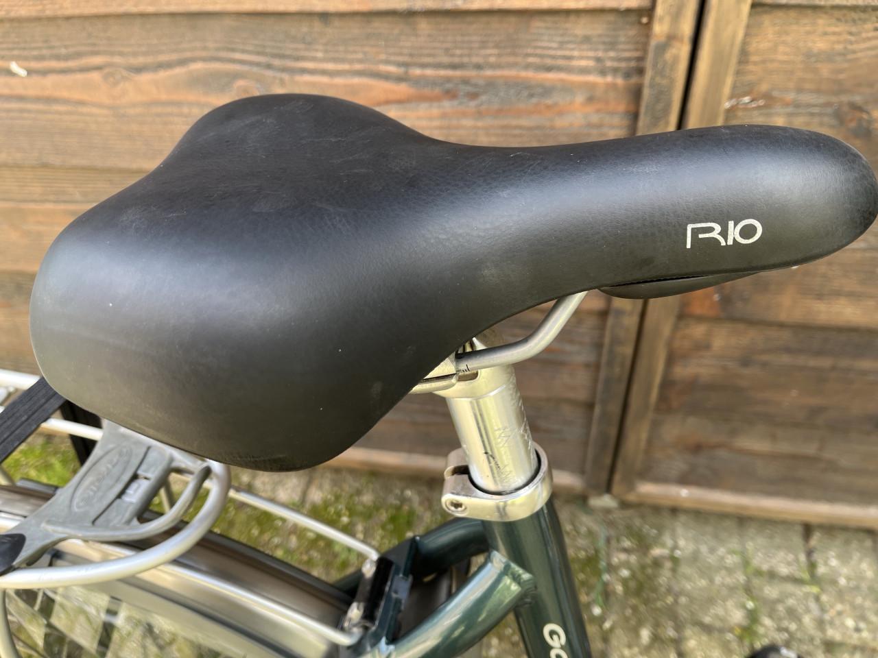 Dames fiets Gazelle met versnel, trommelremmen, verlichting enz.