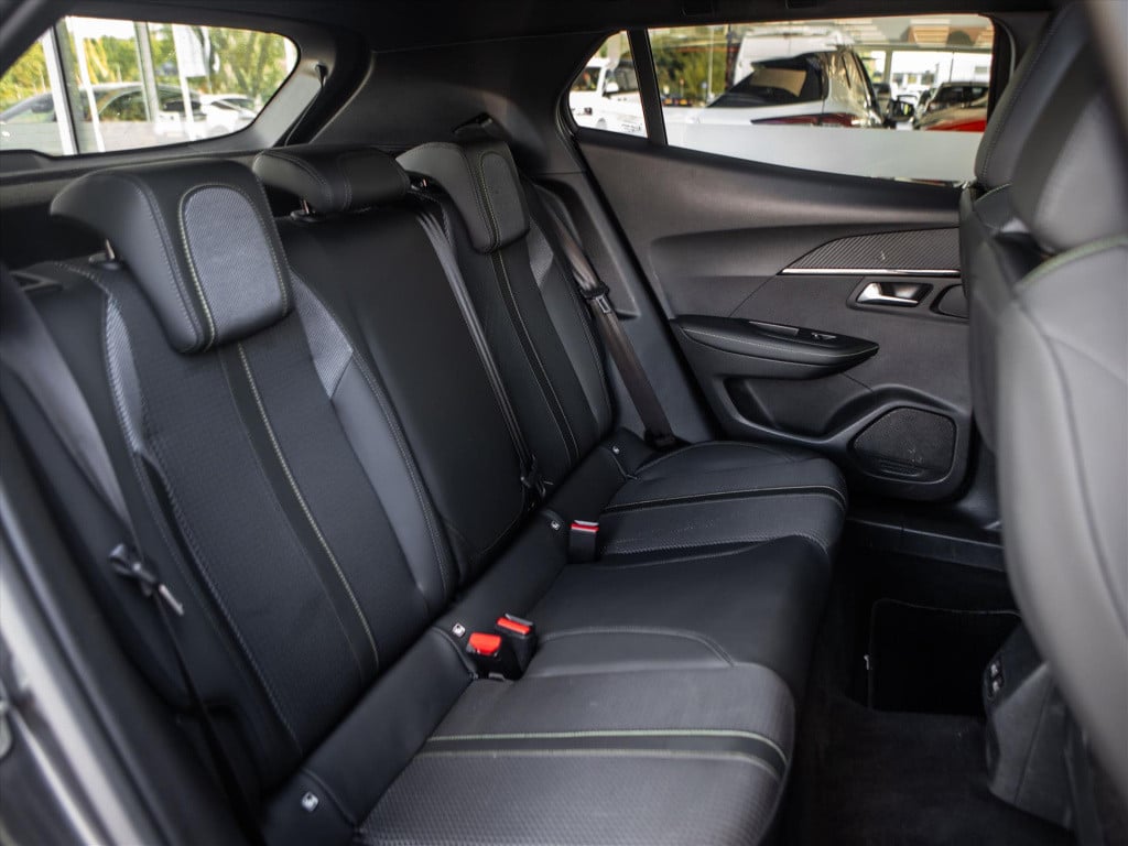 Peugeot 2008 1.2 puretech 130pk gt-line automaat | panoramadak | camera | n