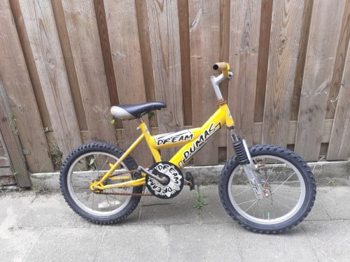 Tweeling   Jongensfietsjes 20inch geel....2 x