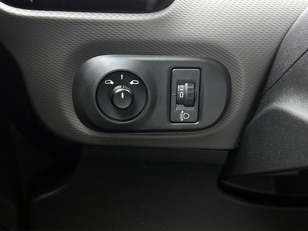 Citroen C4 Cactus 110 pk business | rijklaar | trekhaak | navigatie | carpl