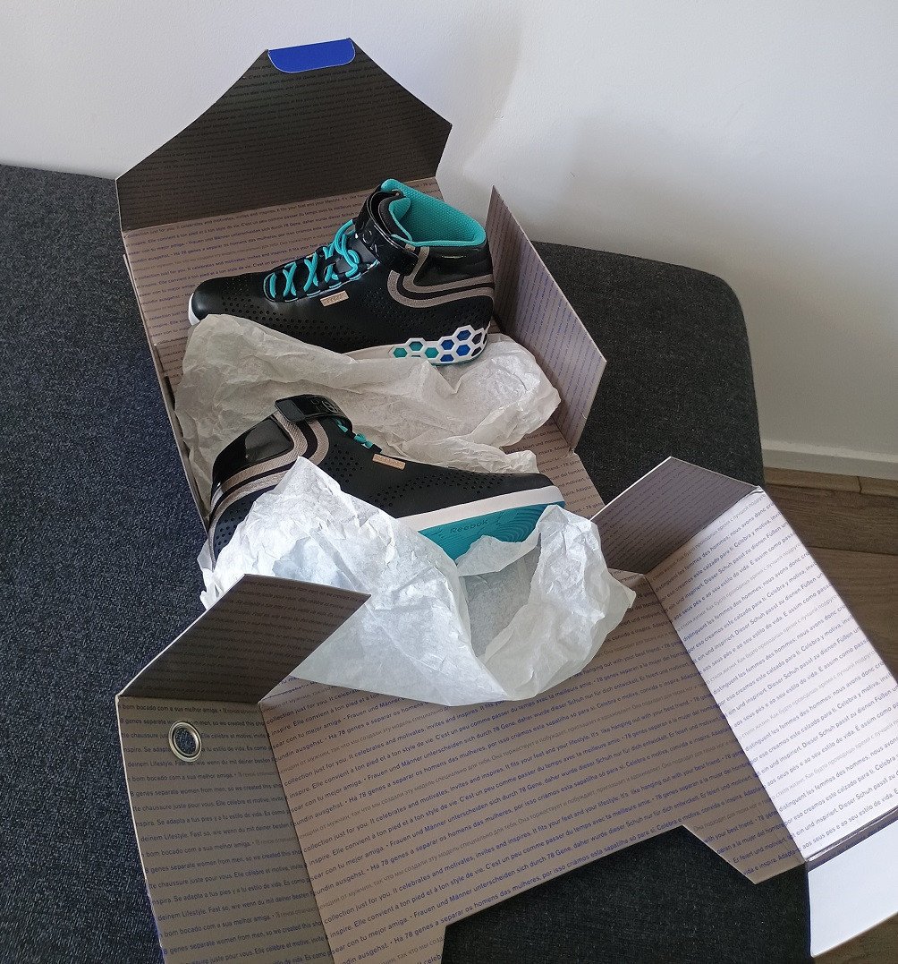 NIEUWE Reebok boots maat 39.