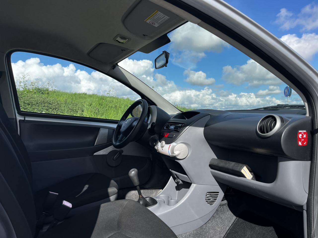 Toyota Aygo 1.0 | 150dkm | Zeer netjes | Zilver