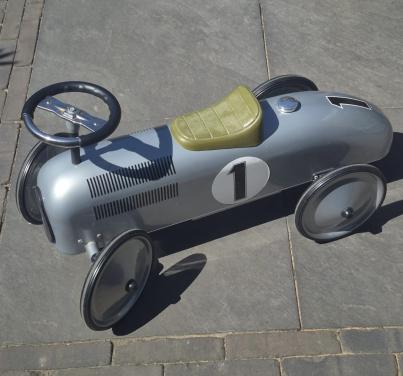 Nog mooie retro loopauto