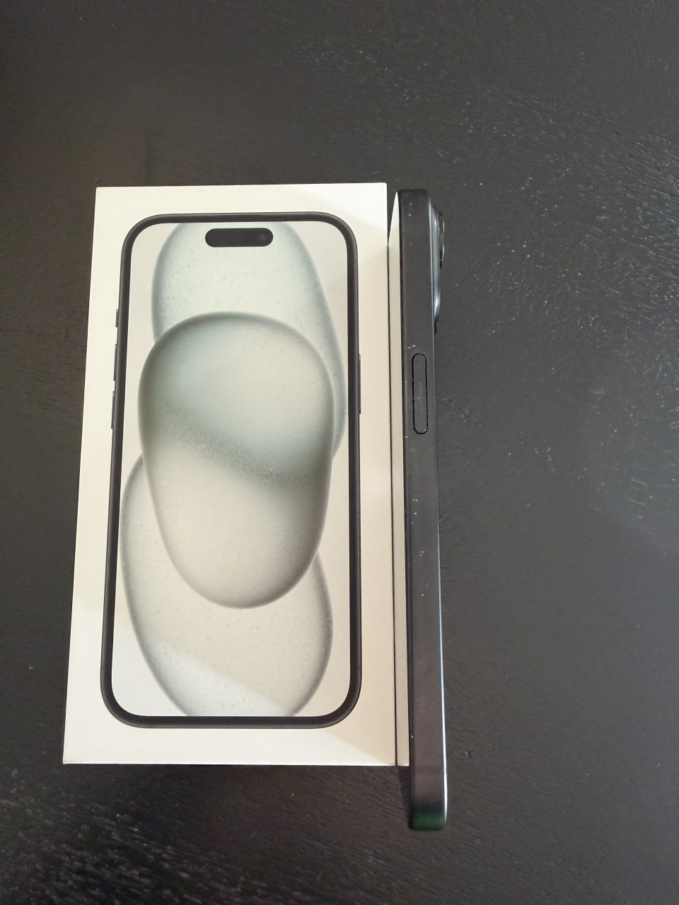 IPhone 15 128GB