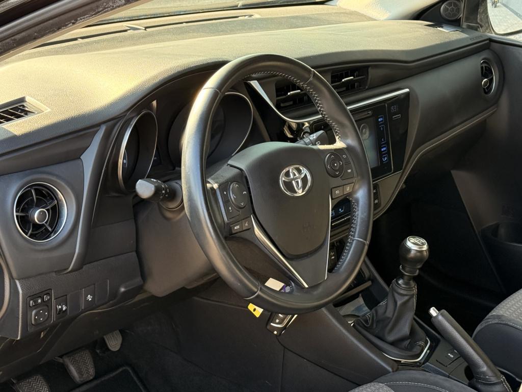 Toyota Auris 1.2 t | cruise | stoelverwarming | lane assist | bluetooth | n