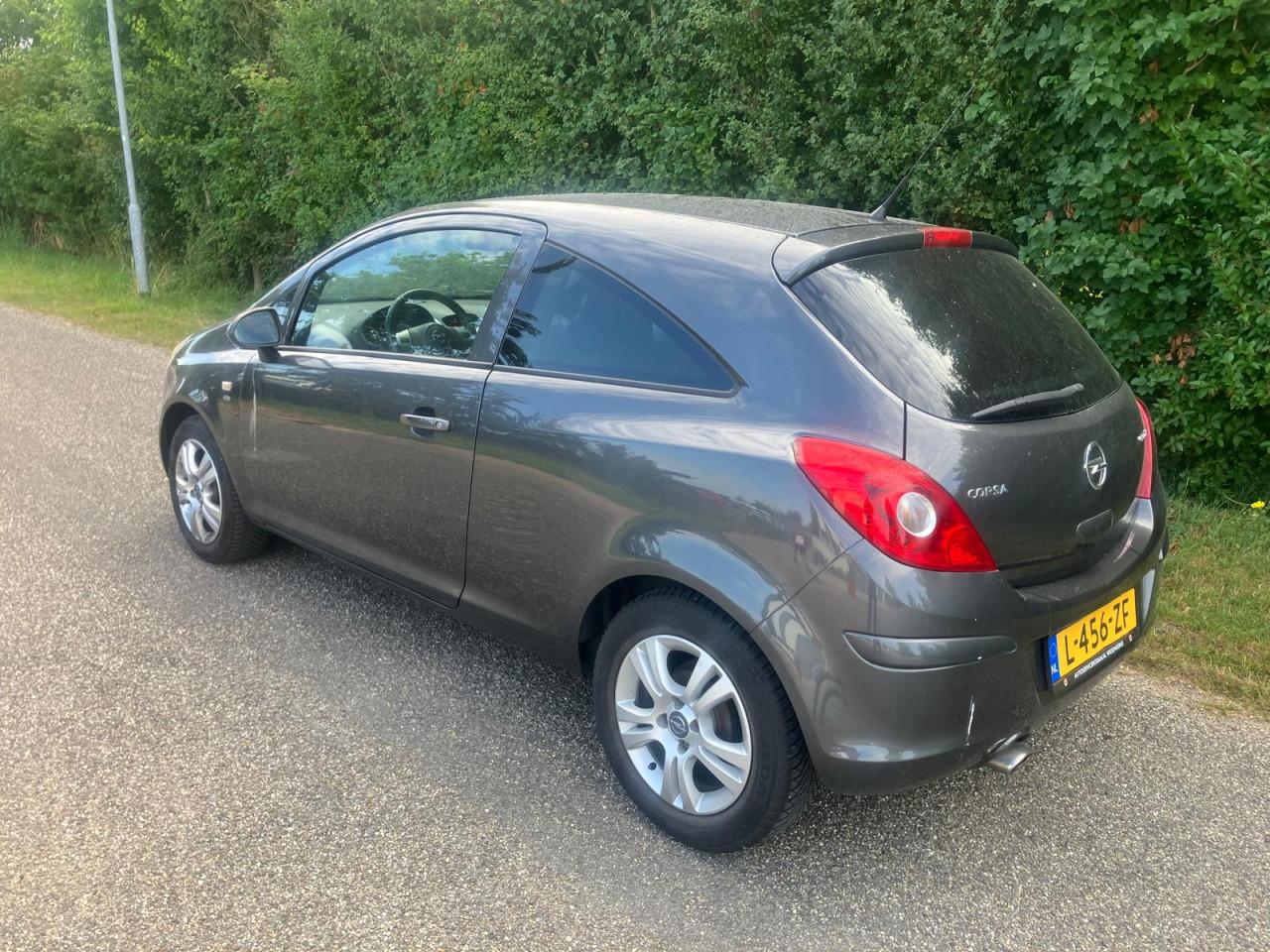 Opel Corsa 1.2