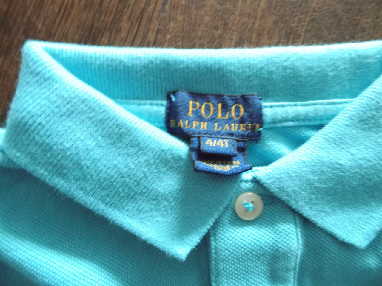 2 Polo's van Ralph Lauren maat 122 en 110.