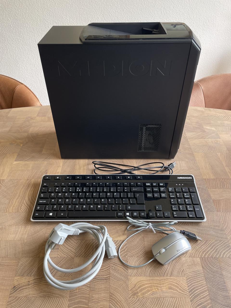 PC Windows 10 home 100% schoon systeem