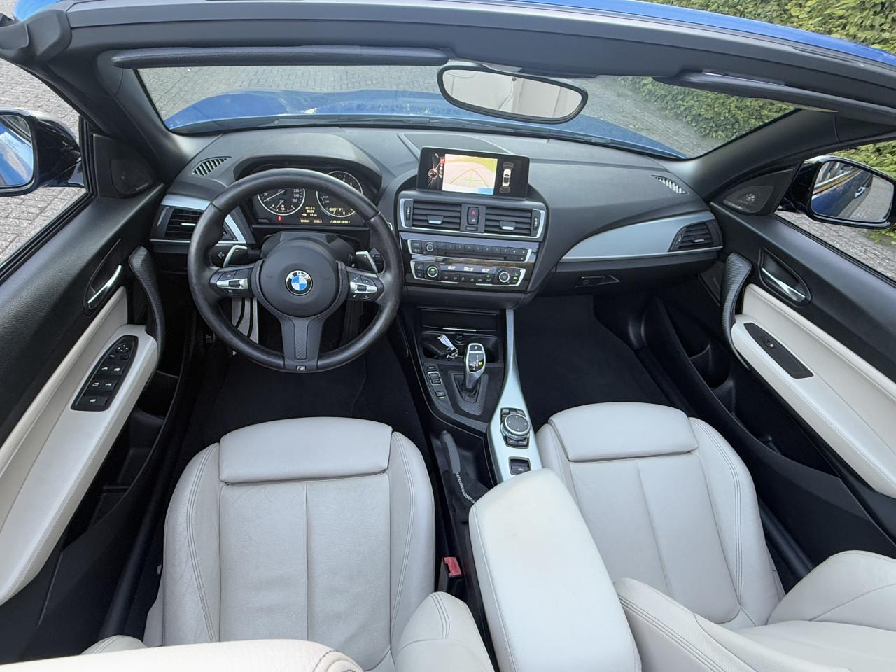 BMW 2-serie Cabrio - M235i xDrive |Full Option | Harman Kardon | Memory