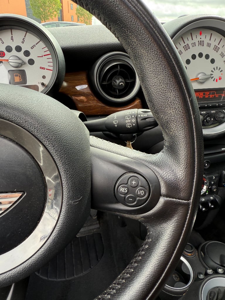 Mini One 1.6 malist - pano - nieuwe koppeling