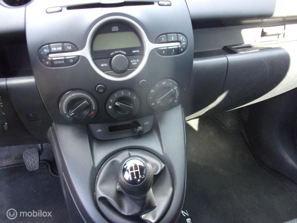 Mazda 2 1.3 xs