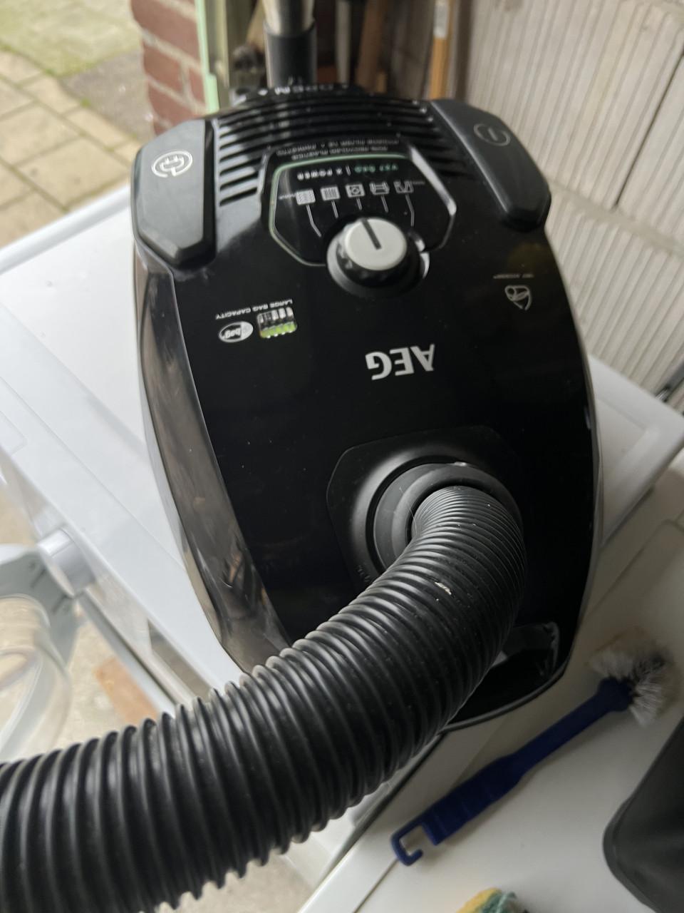 AEG VX7-2-ECO stofzuiger Zwart nieuwprijs €171,-