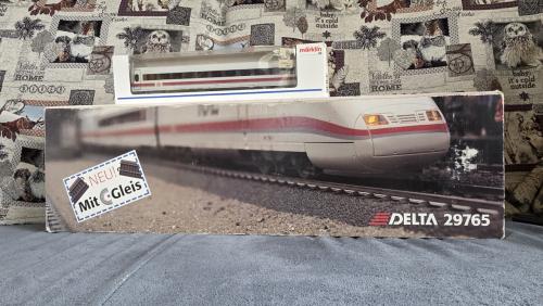 Märklin ICE met extra wagon