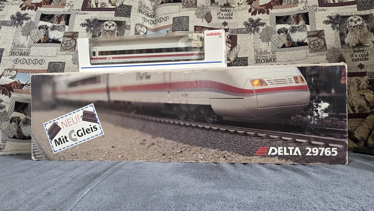 Märklin ICE met extra wagon