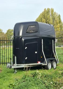 2 paardstrailer