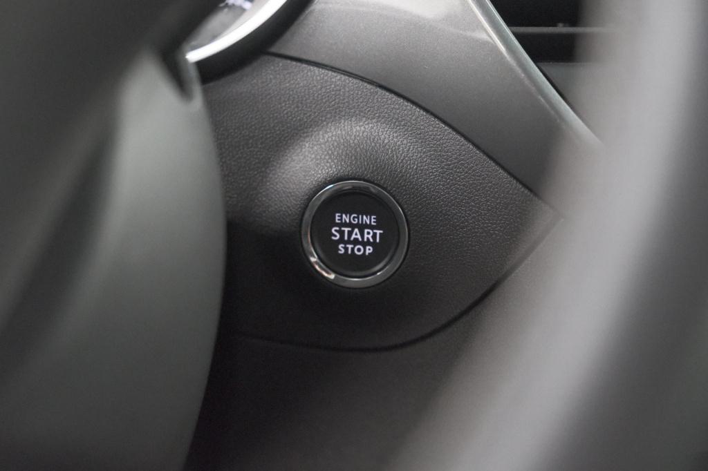 Opel Crossland X 1.2 turbo ultimate | camera | dodehoekdetectie | comfort p