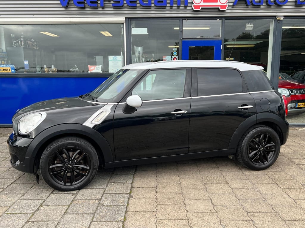 Mini Countryman mini 1.6 cooper pepper colour line black div. extra's