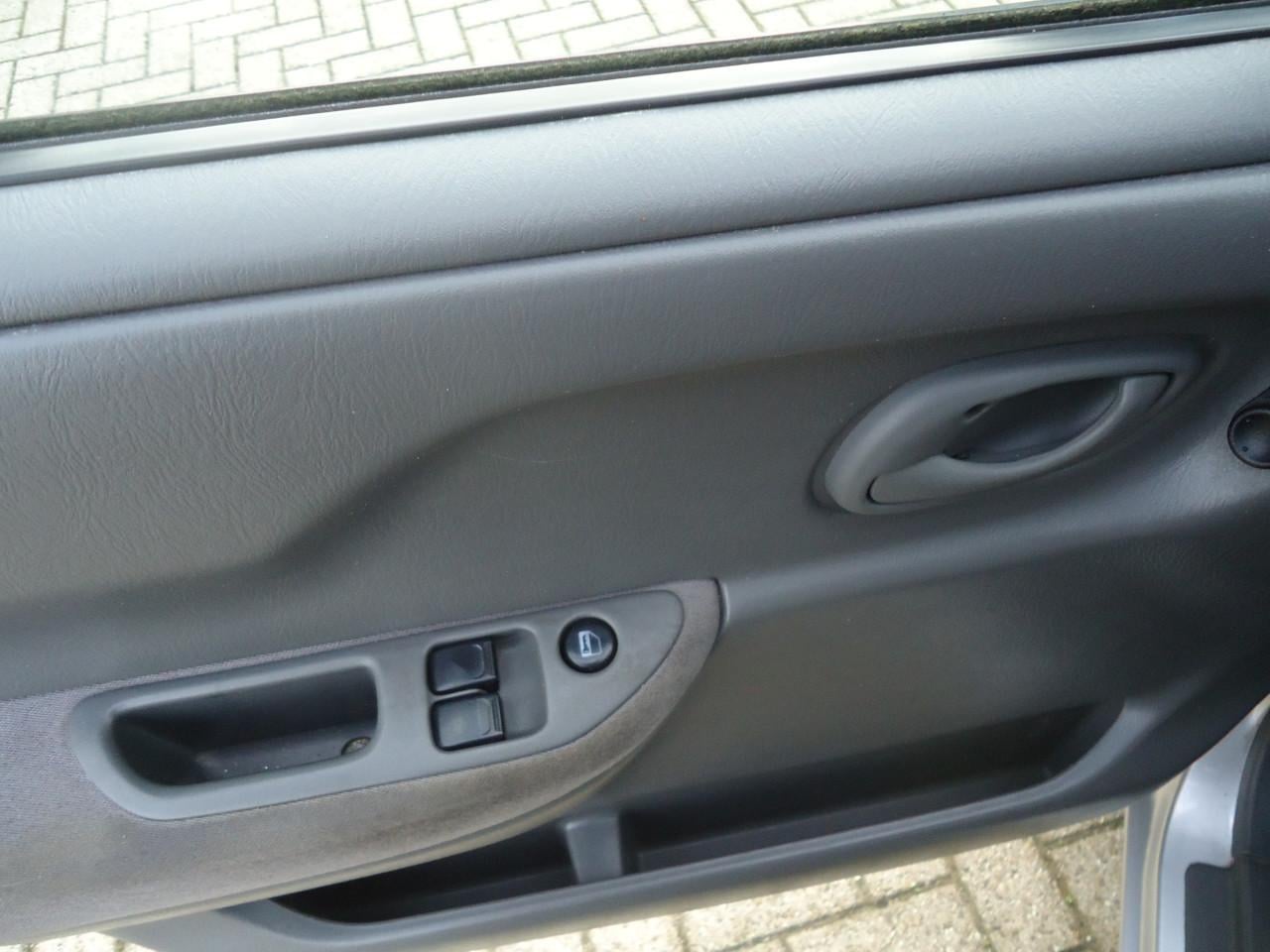 OPEL AGILA 12-16V 5DRS ELEGANCE