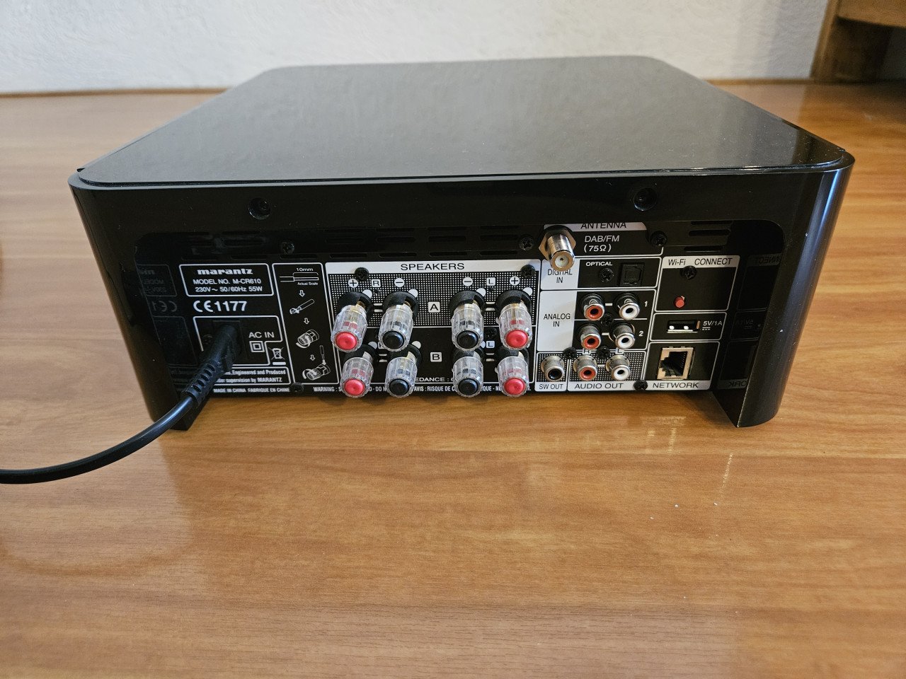 Marantz m-cr610 all in one stereo speler.