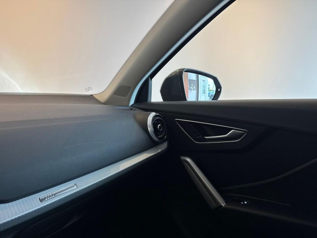 Audi Q2 35 tfsi s edition