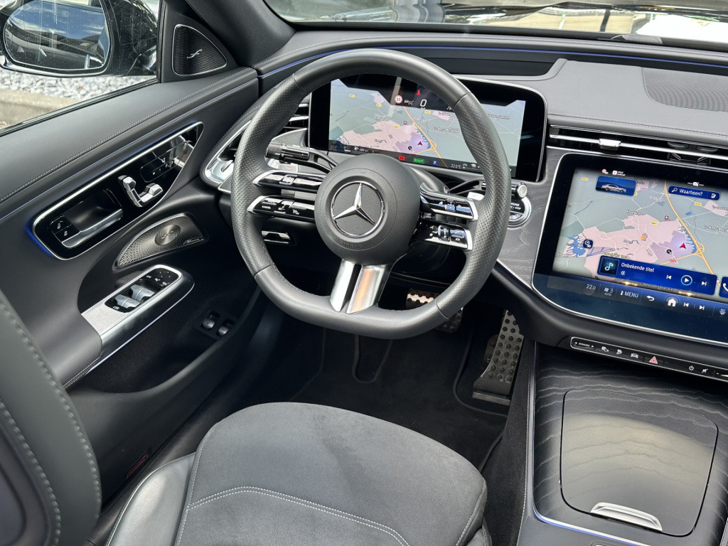 Mercedes-Benz E-Klasse 300 e amg line l panoramadak l 360 camera l head-up 