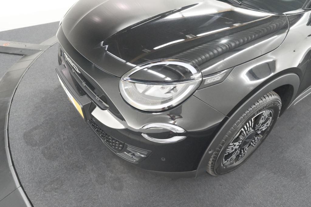 Fiat 600 1.2 hybrid 110 urban | camera | dodehoekdetectie | keyless | apple