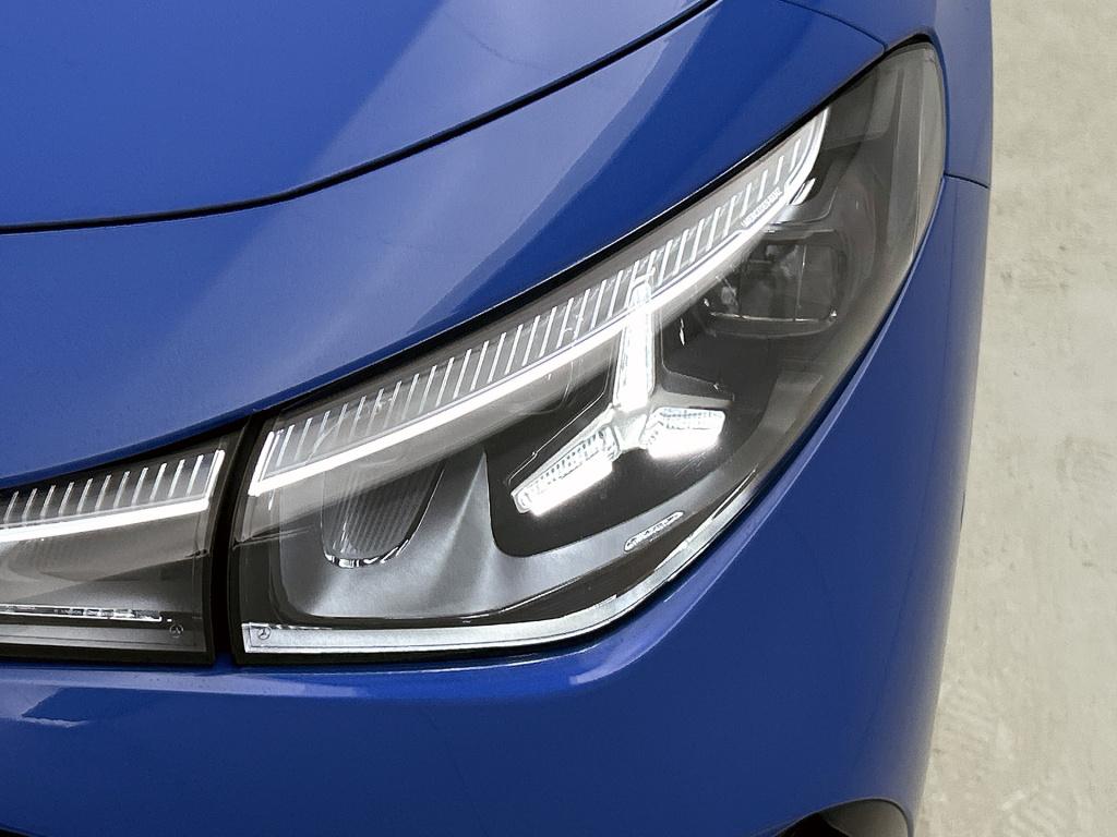 Mercedes-Benz Cla 250+ launch edition 85 kwh | multibeam led | panoramadak 