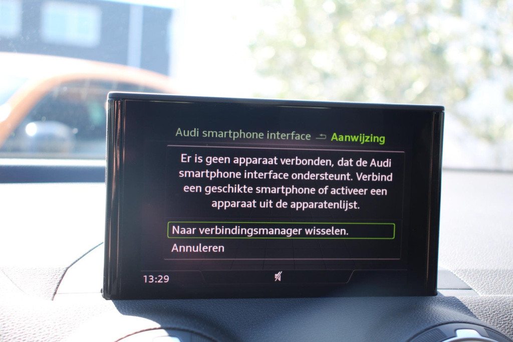 Audi Q2 1.4 tfsi sportline - automaat - acc - led - matrix - apple carplay 