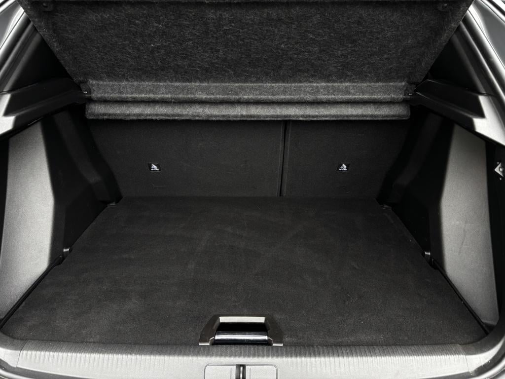 Peugeot 2008 automaat 1.2 puretech 130 allure