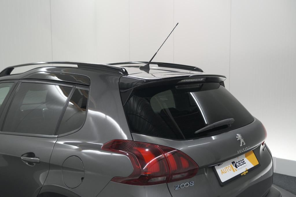 Peugeot 2008 puretech 110 eat6 gt-line | camera | panoramadak | navigatie |