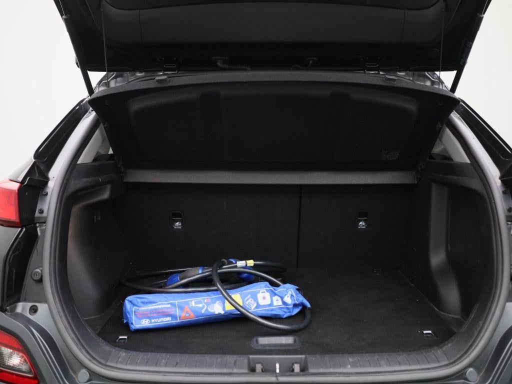 Hyundai Kona ev fashion 64 kwh | automaat | navigatie | heads-up display | 